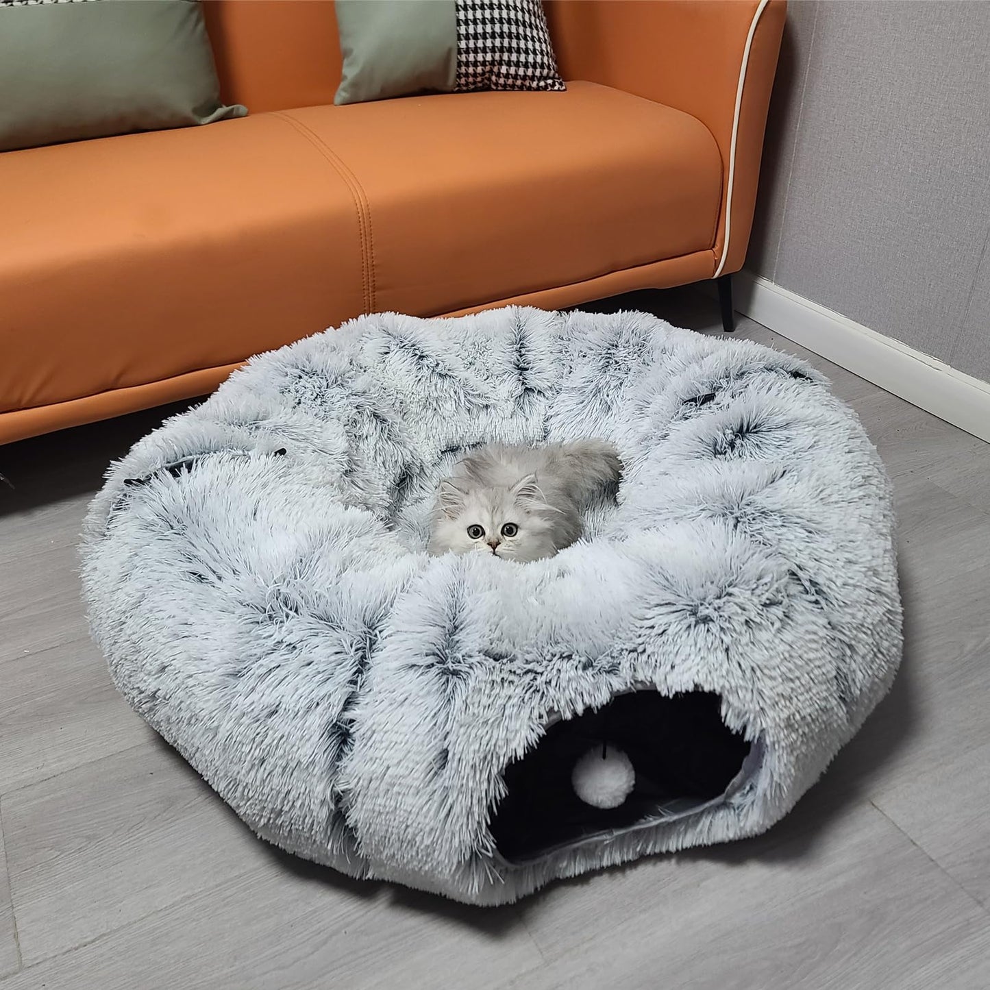 Plush Indoor Cat Tunnel Donut Bed: by Pawtenda
